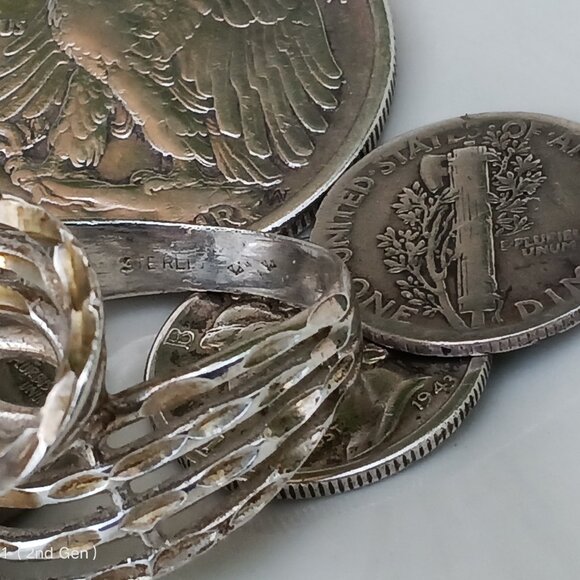 Swirling Sterling Silver Ring - Picture 3 of 3